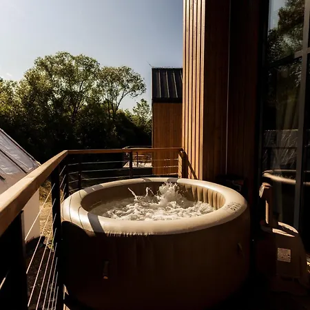 Üdülőközpont Bobri Potocik Kisolaszi